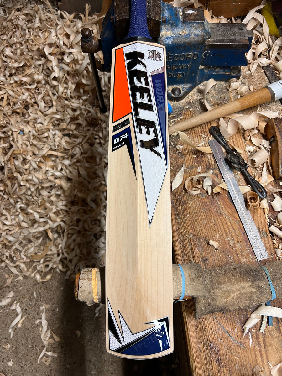Worx 074 Bat Keeleycricket worx-074-bat-keeleycricket